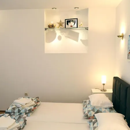 Vinka Apartman Zára