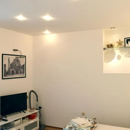 Studio Vinka Apartman *