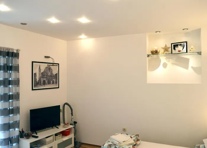 Vinka Διαμέρισμα *